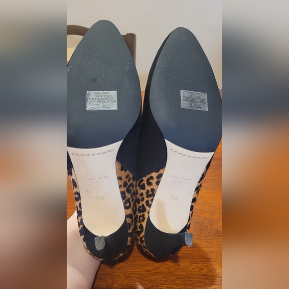 Animal print Cole Haan booties fur/suede. SEXY! NWOT. Size 9.5 - Picture 10 of 10
